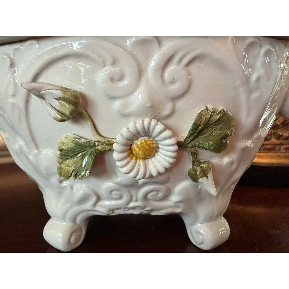 Vintage Italian Tureen Soup Serving Bowl Capodimonte Style w/ Ladle Daisy